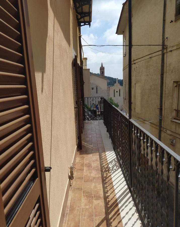 Casa Ines Apartment Maranola Ngoại thất bức ảnh