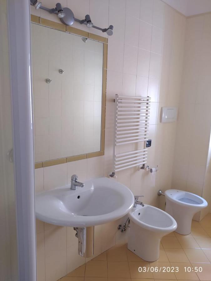 Casa Ines Apartment Maranola Ngoại thất bức ảnh