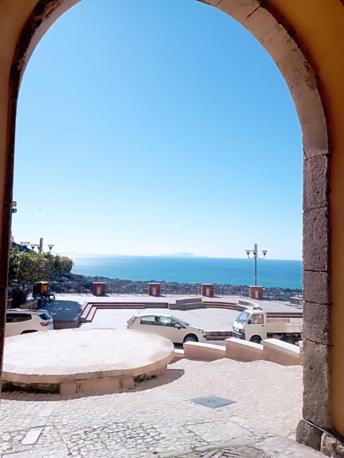 Casa Ines Apartment Maranola Ngoại thất bức ảnh