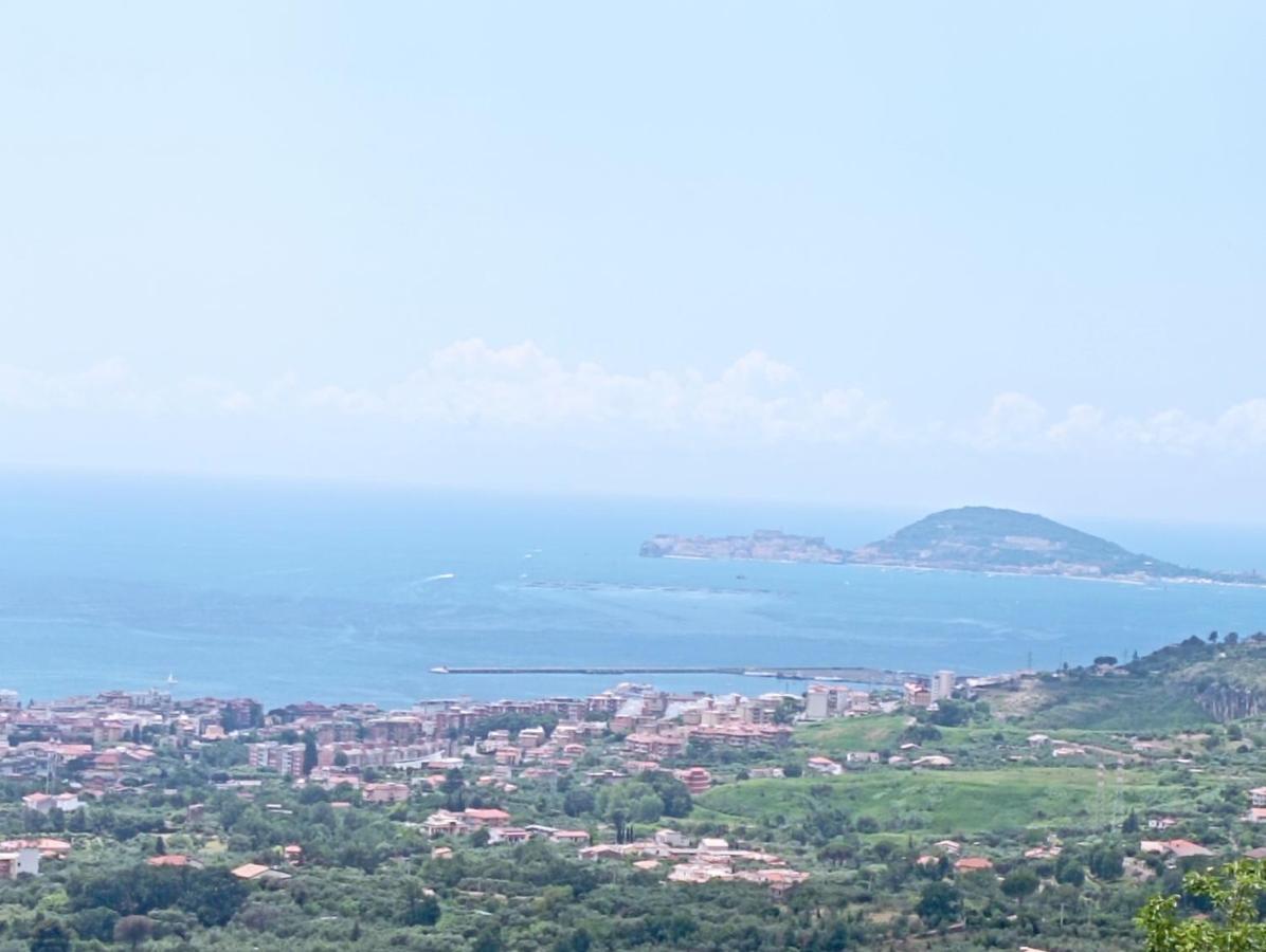 Casa Ines Apartment Maranola Ngoại thất bức ảnh
